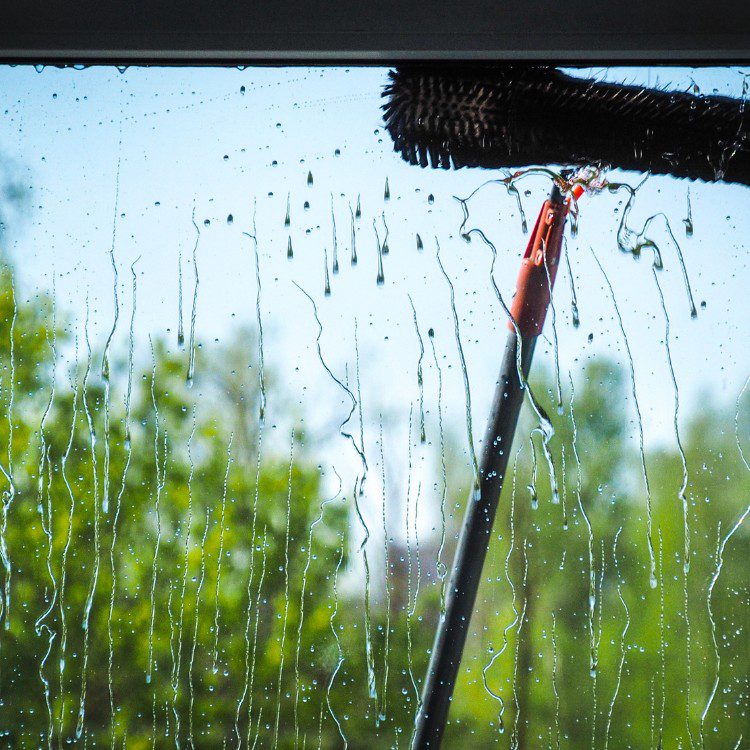Professional Window Cleaning in Elizabeth Town, KY Professional Window Cleaning in Elizabeth Town, KY