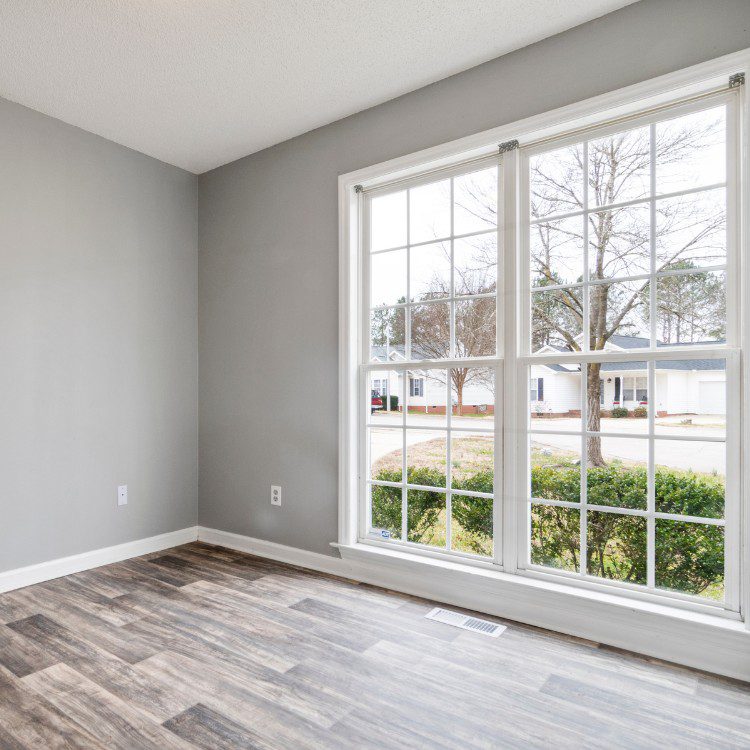 Professional Window Cleaning in Elizabeth Town, KY Professional Window Cleaning in Elizabeth Town, KY