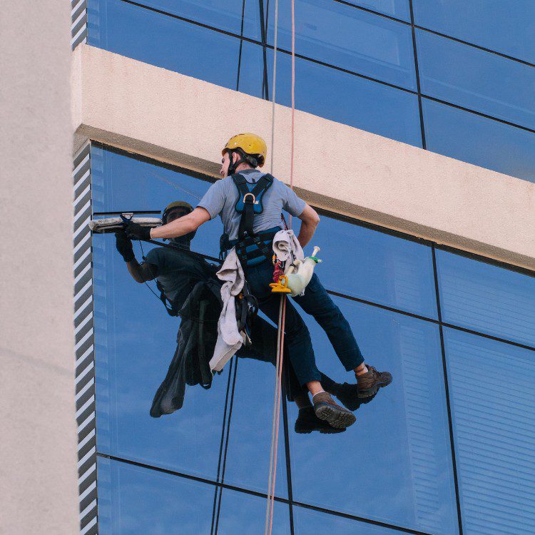 Professional Window Cleaning in Elizabeth Town, KY Professional Window Cleaning in Elizabeth Town, KY